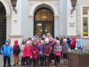 Z WIZYTĄ W TEATRZE