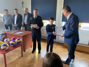 IMG-3528
